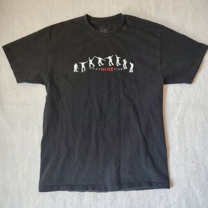 The 900 Club Skateboarding T-Shirt Size Large Black Nine Short Sleeve Graphic